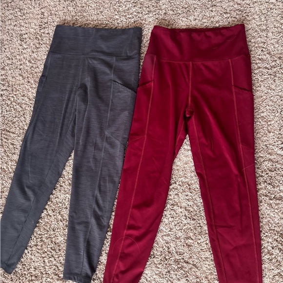 American Eagle Outfitters Gray and Burgundy Leggings - Picture 2 of 3